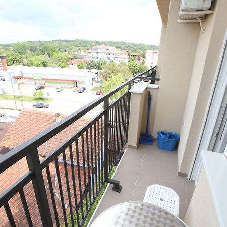 Fast Sleep & Go 3 Apartment Paracin Exterior photo