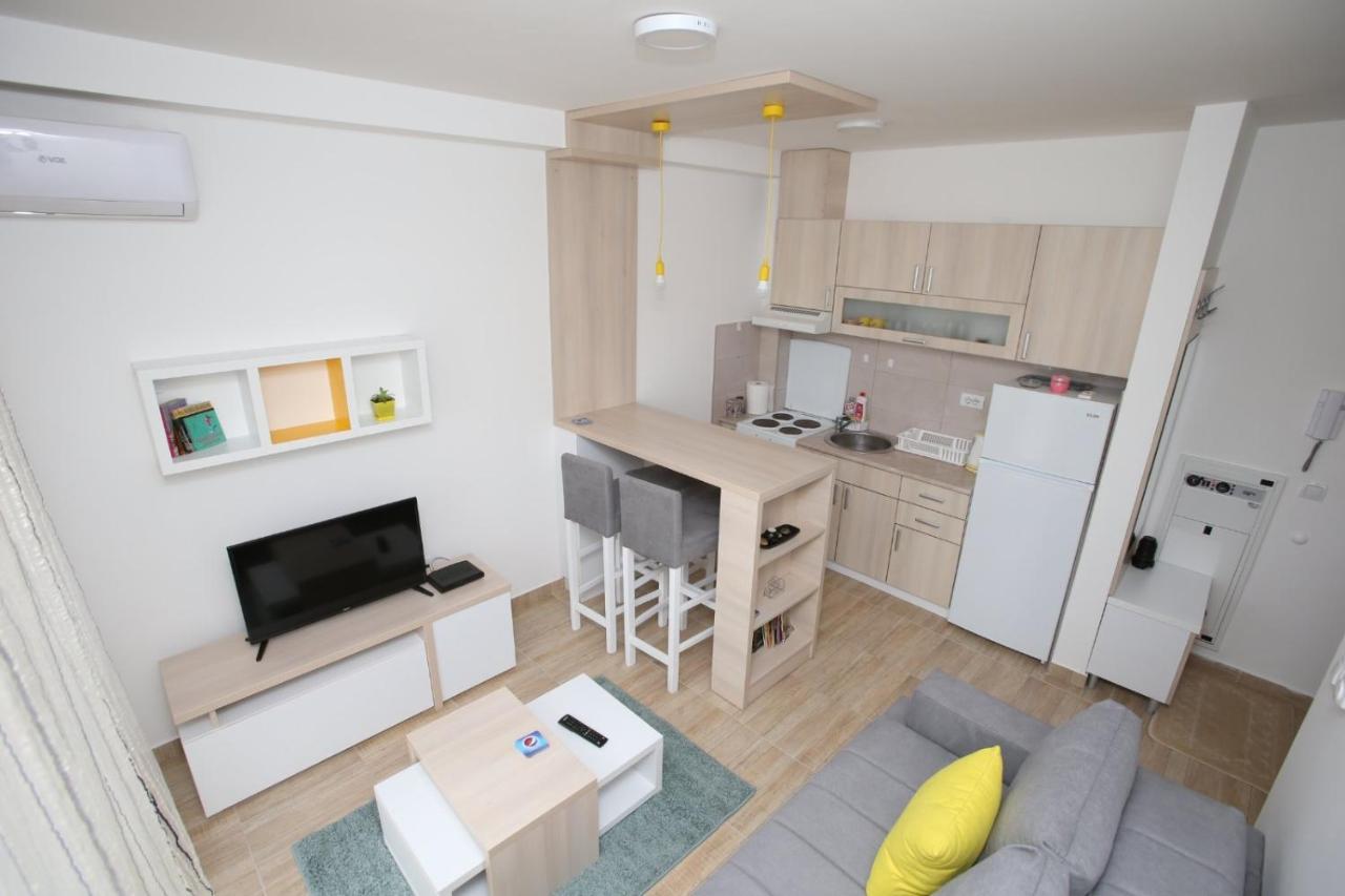 Fast Sleep & Go 3 Apartment Paracin Exterior photo