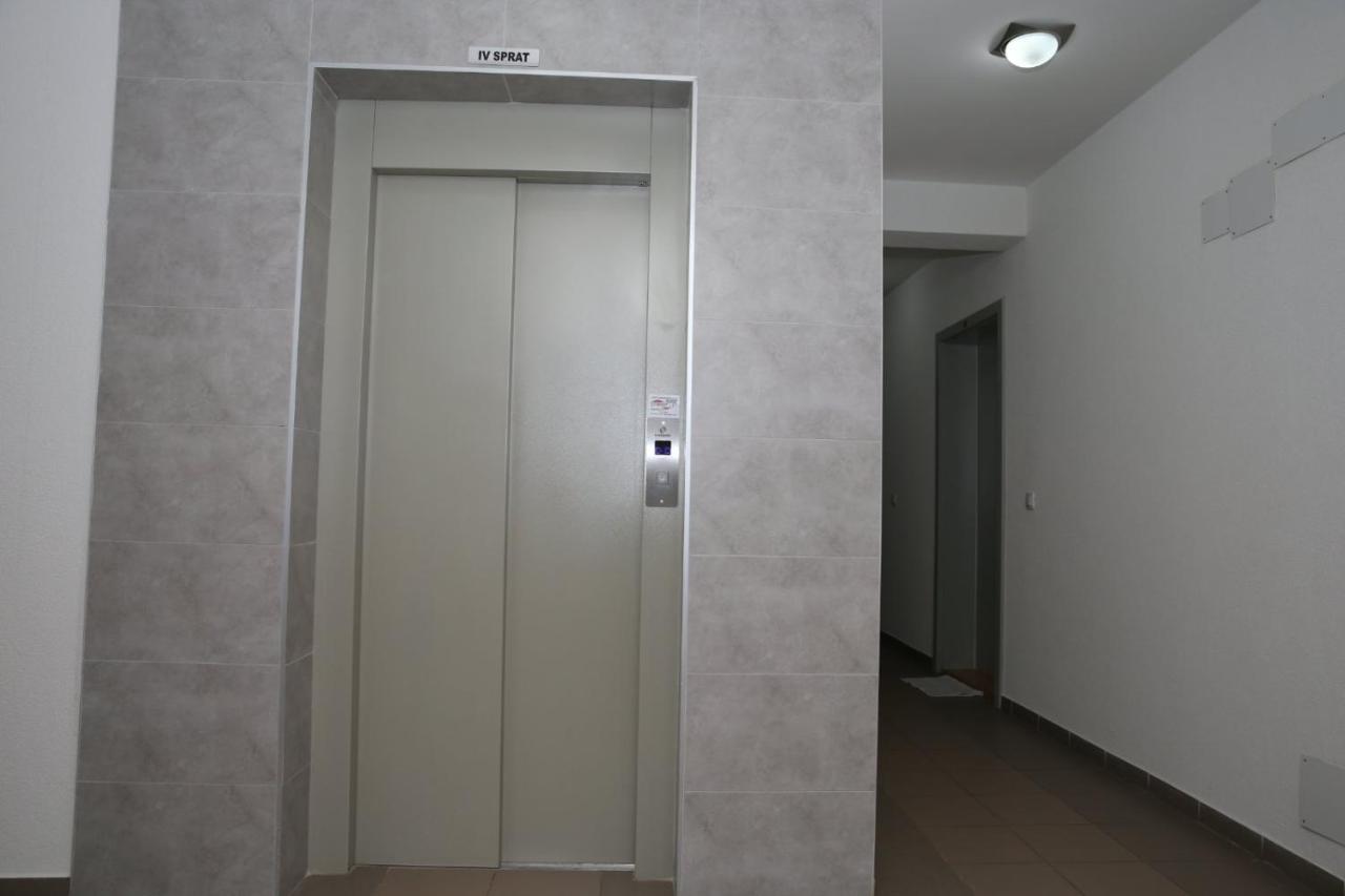 Fast Sleep & Go 3 Apartment Paracin Exterior photo