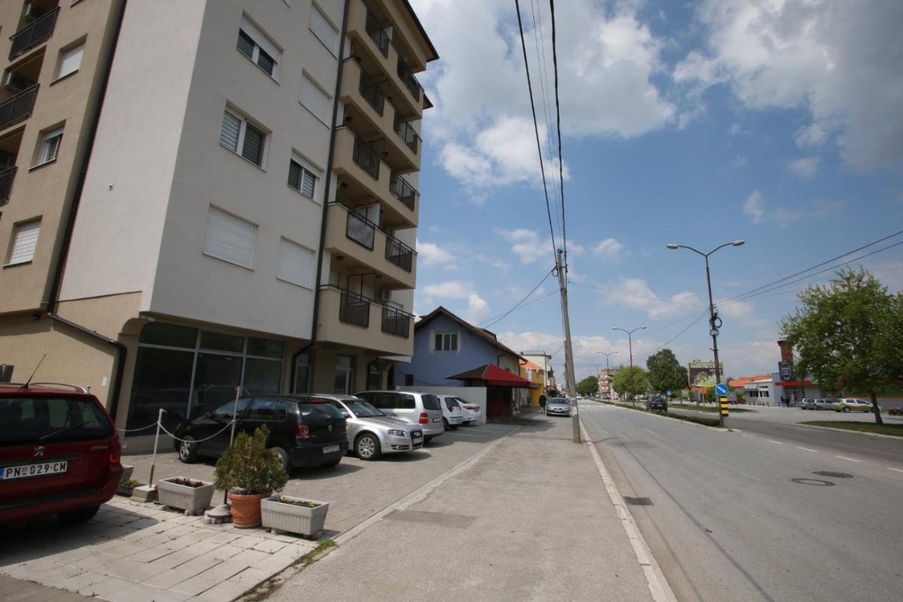 Fast Sleep & Go 3 Apartment Paracin Exterior photo